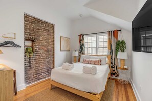 3 bedrooms, WiFi, bed sheets