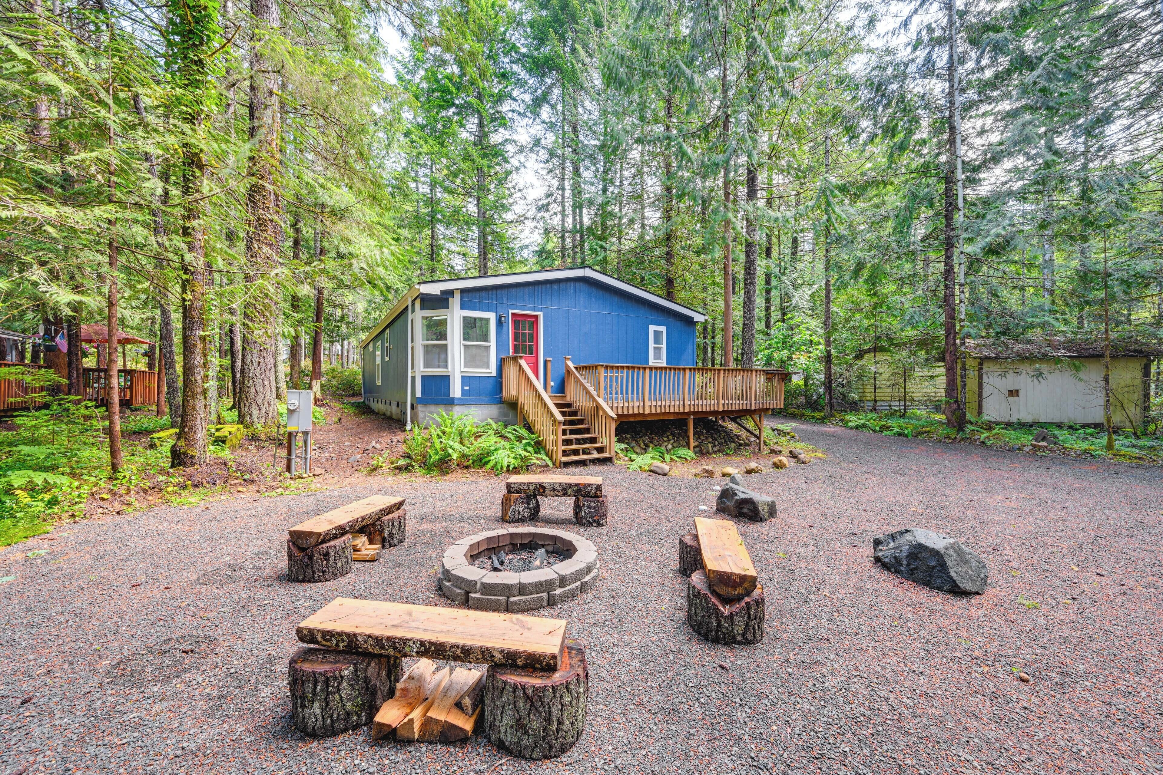 Forested Hoodsport Home w/ Access to Lake Cushman