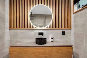 Interior - Bright on the River (Buffalo Apartment 1) (Bright)