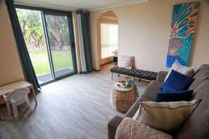 TV, offices - Ideal for 28+ Night Extended Holidays | Pets Welcome, Ocean Views, Wi-Fi,  Southern Right Crescent, 12 Guests (Encounter Bay)