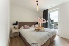 2 chambres, fer et planche à repasser, lit parapluie, Wi-Fi