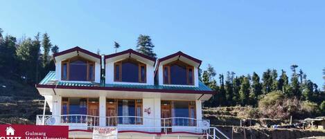 Fachada del alojamiento