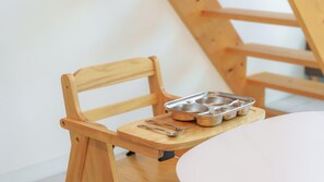 Basic Room, 1 Bedroom (Building C) | 1 bedroom, free WiFi - Danyang Dandelion Pool Villa (Danyang)