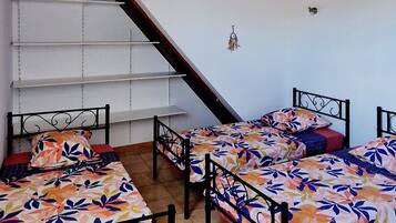 3 chambres, Wi-Fi gratuit, draps fournis