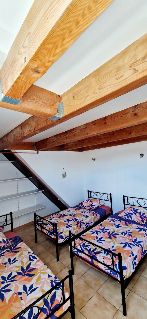 3 Schlafzimmer, kostenloses WLAN, Bettwäsche