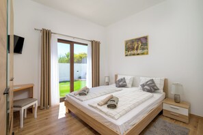 3 bedrooms, internet