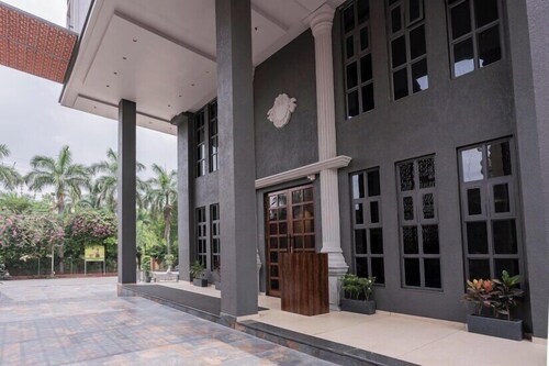 The Belita Hotel & Spa