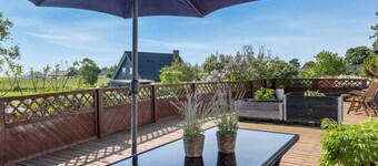 "Veronica" - 700m from the sea by Interhome