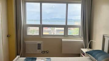 Family Condo, Sea View | 2 bedrooms, hypo-allergenic bedding, free WiFi