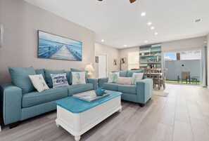 Smart-TV, Kamin, Videospiele