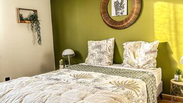 2 多间卧室、熨斗/熨衣板、WiFi、床单