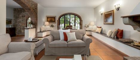 Villa | 6 Schlafzimmer