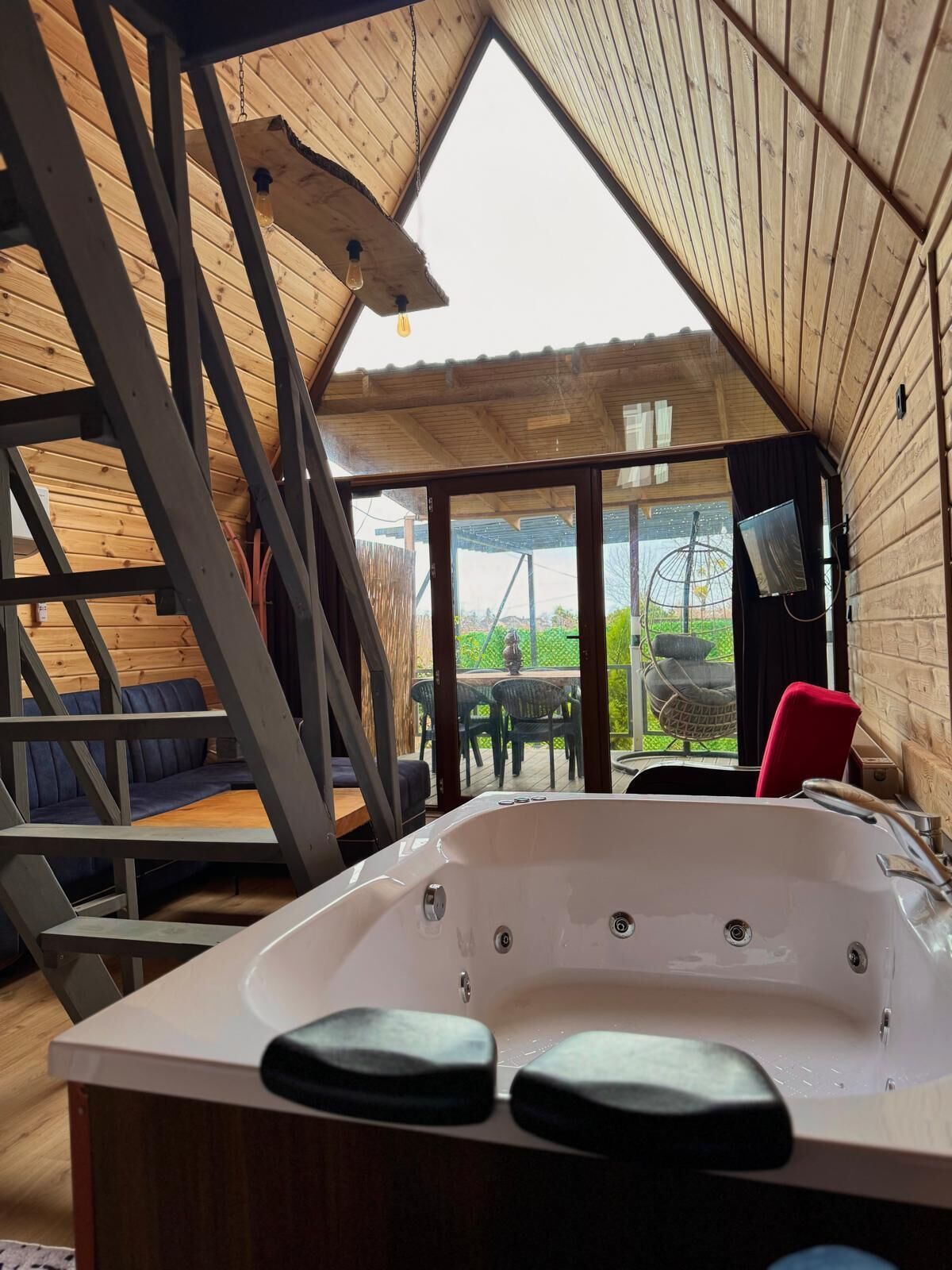 豪華客房, 山景 | 按摩浴缸