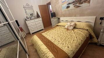 2 camere, ferro/asse da stiro, Wi-Fi, lenzuola