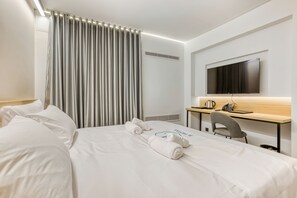 Coffres-forts dans les chambres, bureau