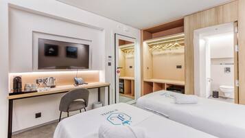 In-room safe, desk, laptop workspace, blackout drapes