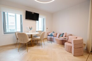 1 bedroom, laptop workspace, iron/ironing board, free WiFi