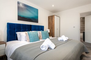 1 soverom, skrivebord, strykejern/-brett og wi-fi