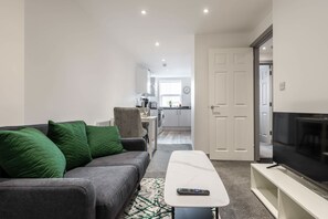 Uklassifisert bilde, 2 av 13, knapp