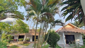 Bungalow – deluxe, hageutsikt