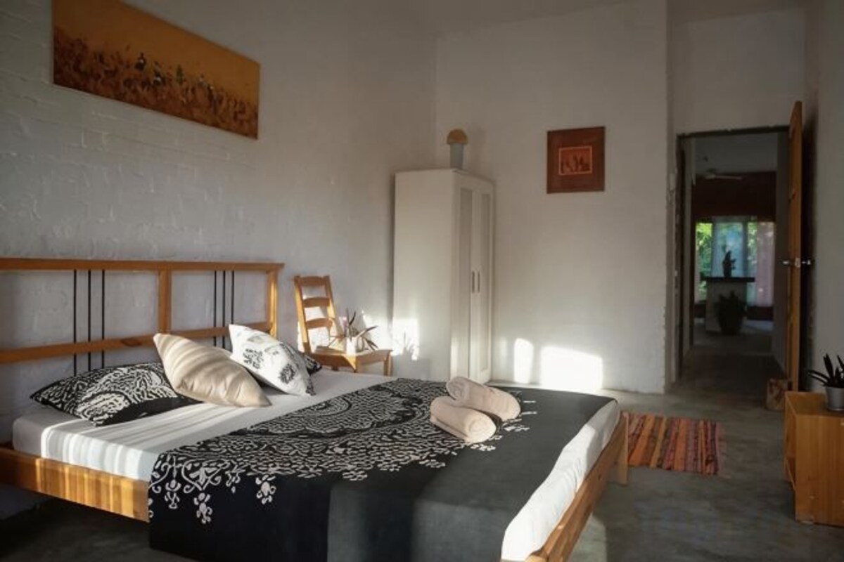 2 BR Seashells Villa