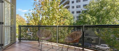 อพาร์ทเมนท์, 2 ห้องนอน | ระเบียง