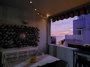 Outdoor dining - My Home By The Ocean (Puerto de Naos)