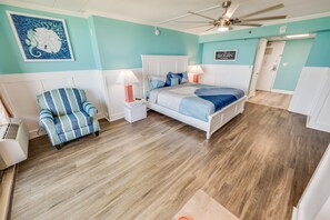 1 habitación, tabla de planchar con plancha, wifi gratis y ropa de cama