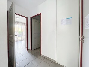 Interior - Spacious apartment, air conditioning - 8 guests (Argelès-sur-Mer)