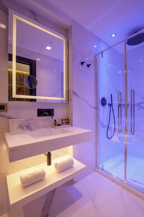 Shower, bidet