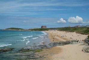 Beach - Headland View, Pentire, Newquay (Newquay)