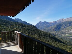 Property grounds - Compact 2-room for 5, near slopes & center, with private parking (Pra-Loup)