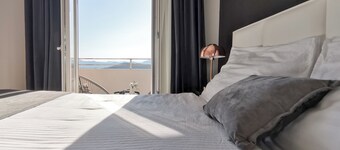 Modern apartment near City Mall