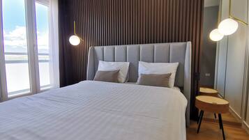 1 slaapkamer, een strijkplank/strijkijzer, wifi, beddengoed