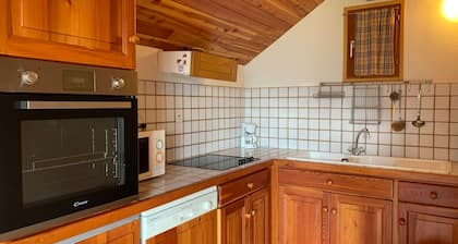 Chalet pour 8 personnes avec jardin privatif et balcon Ă  Pra-Loup