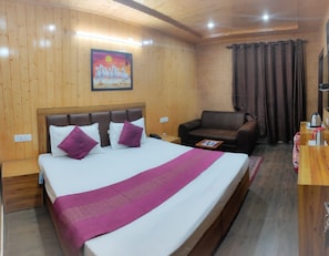 Superior Room | Free WiFi - Sheesha Cottage (Udhampur)