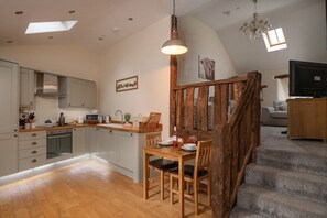Interior - Gorse Barn Summary:<br>E (Conwy Principal Area)