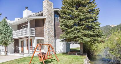 Claim Jumper #11 Townhouse