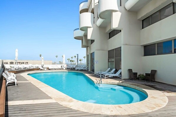 Uklassifisert bilde, 1 av 40, knapp