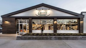 Exterior - Grant Grandeur (Atlanta)