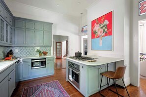Fridge, oven, stovetop, dishwasher - Grant Grandeur (Atlanta)