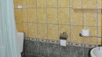 Classic Double or Twin Room | Bathroom | Shower, free toiletries, towels, soap