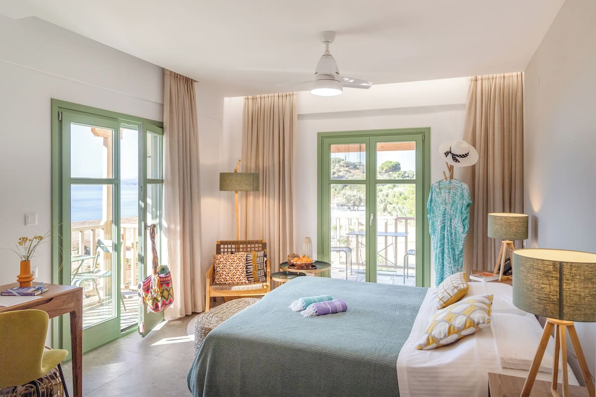 Basic Double or Twin Room, Balcony, Sea View | Hypo-allergenic bedding, minibar, in-room safe, desk