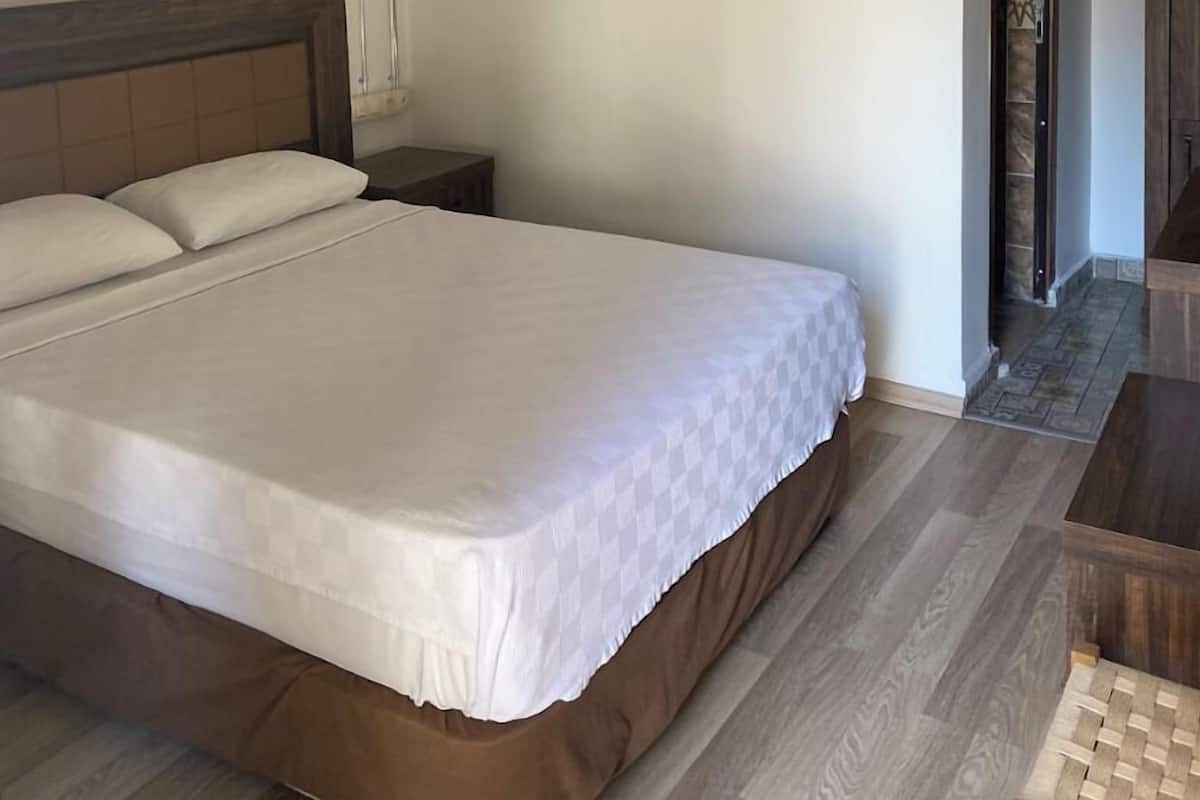 Standard Double or Twin Room | Free WiFi