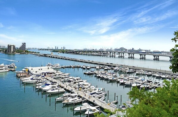 Marina/club náutico