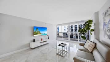 Televisión y oficina