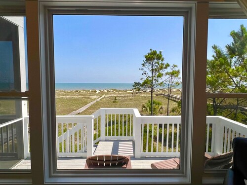 Views Galore from this Gulf Front Beauty