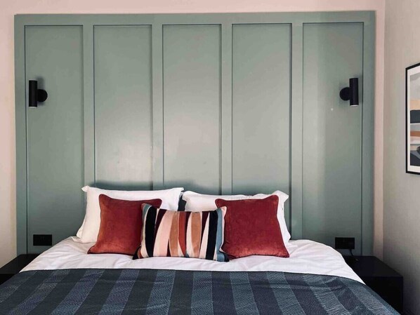 1 soverom, skrivebord, strykejern/-brett og wi-fi