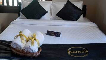 3 bedrooms, WiFi, bed sheets