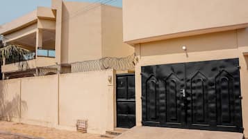 Apartment | Exterior